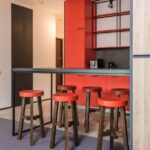 Spiżarnia bez prądu 2.0: gliniano-ceramiczna szafa chłodząca z PCM do nowoczesnej kuchni